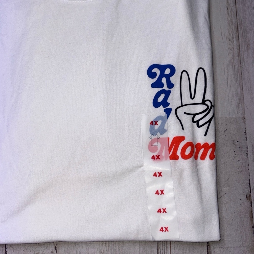 Old Navy Women’s Size 4x White Cotton (Rad Mom)- T-shirt NWT! - Picture 9 of 15